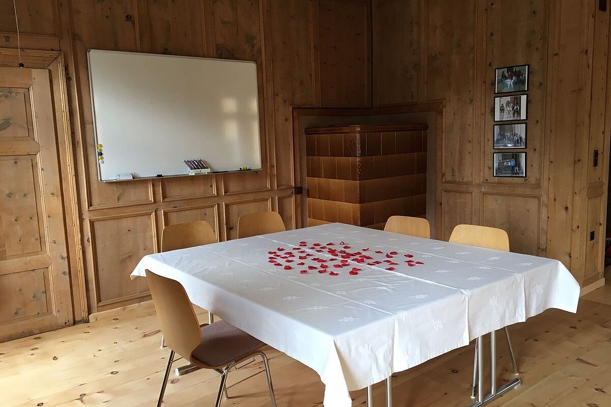 Zernez – Pfarrhaus, Sitzungszimmer, Graubünden