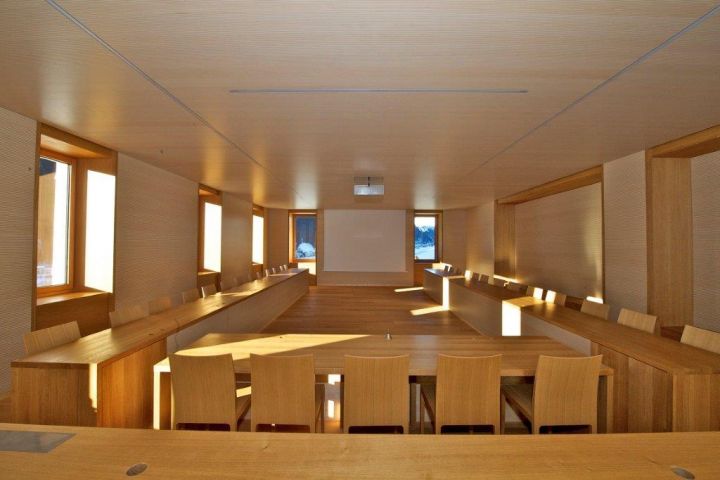 Sala Consiglio Comunale, Tessin