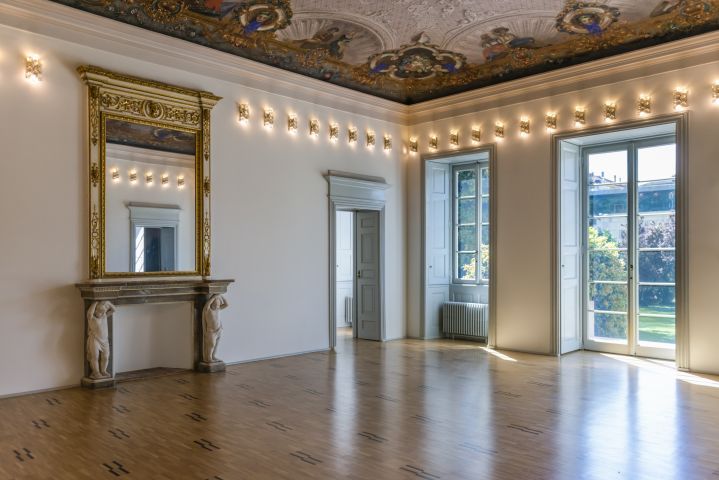 VILLA CIANI, Tessin
