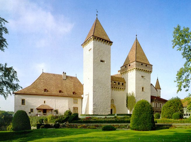 Château de La Sarraz, Waadt