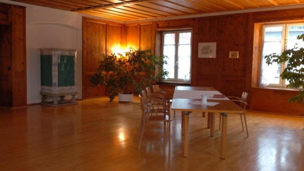 Embrach: Altes Gemeindehaus, Obderdorfstr. 2, Zürich